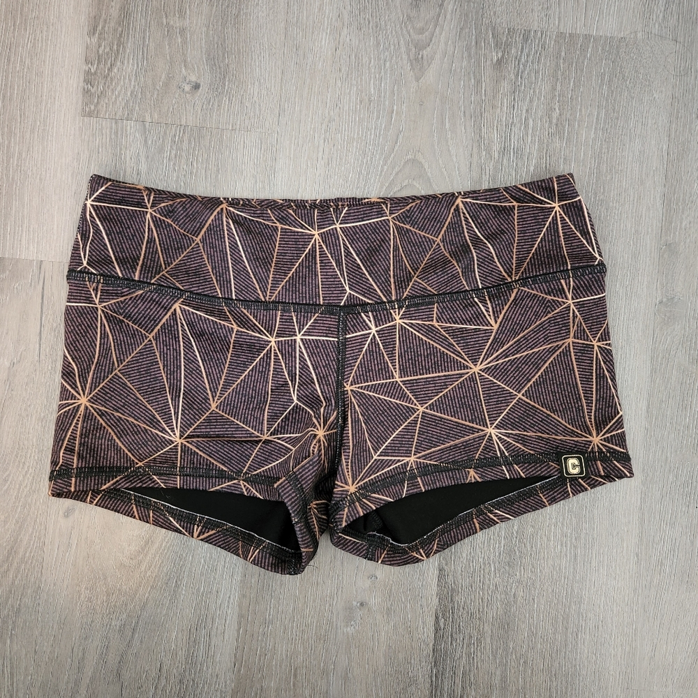 Fleo × Chestee Shorts